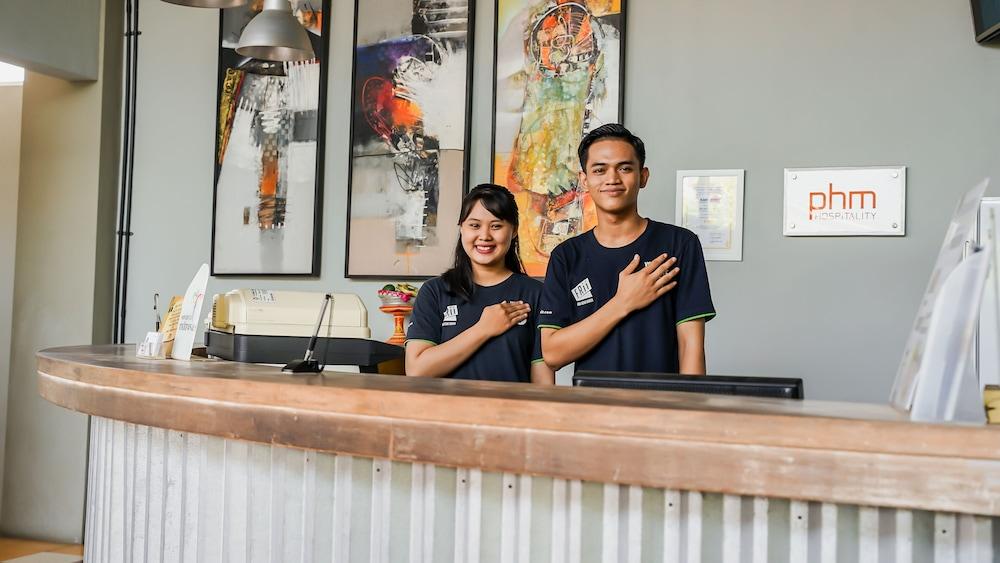 Frii Bali Echo Beach Canggu  Exterior photo