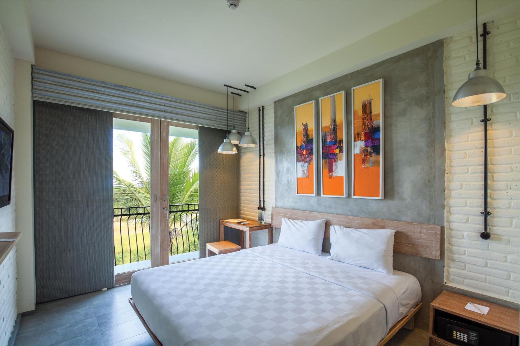 Frii Bali Echo Beach Canggu  Exterior photo