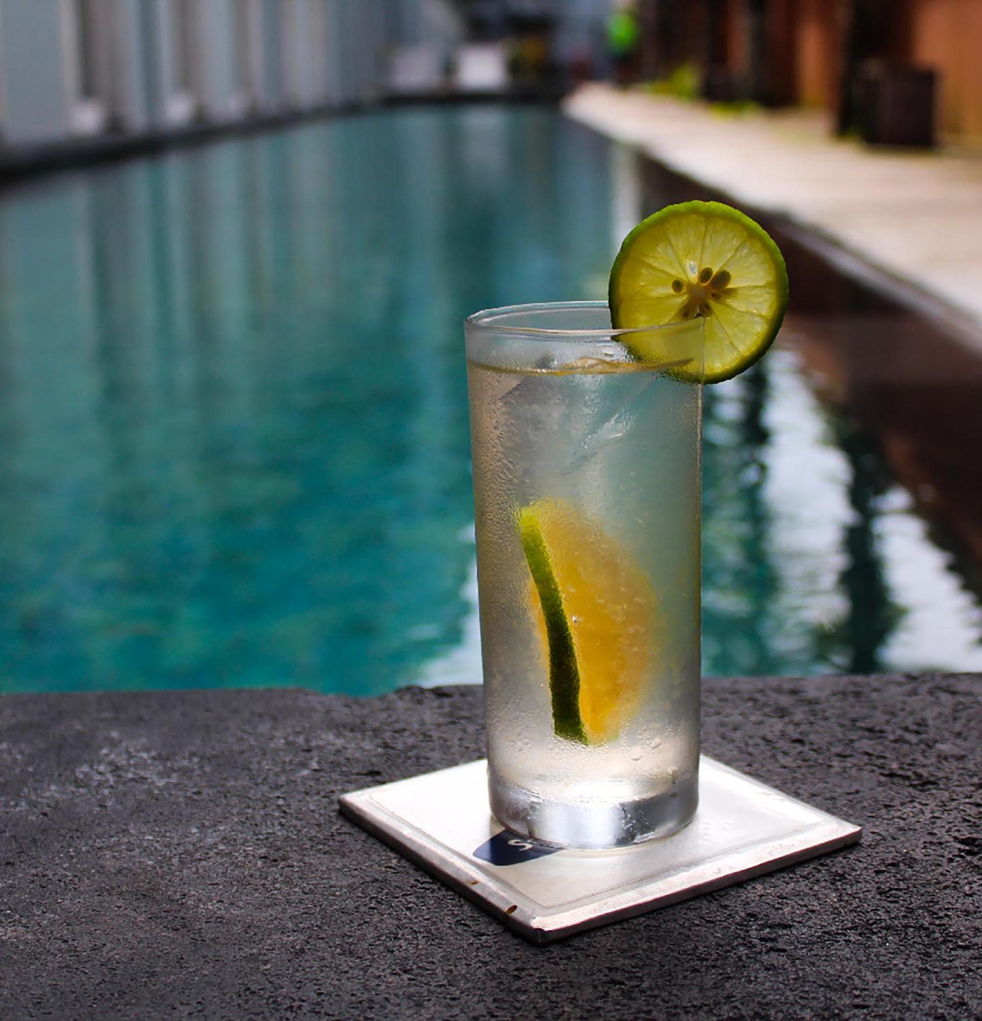 Frii Bali Echo Beach Canggu  Exterior photo